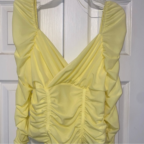 NWT- YELLOW RUCHED BODYSUIT- SZ 1X - Picture 8 of 12